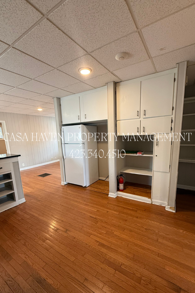 206 E Watauga Ave - Photo 7 of 15