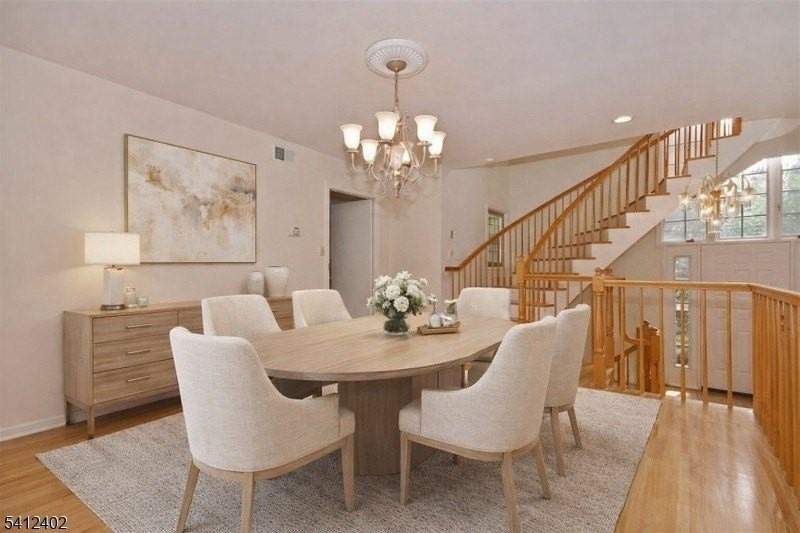 4 Dearburn Ct - Photo 4 of 12