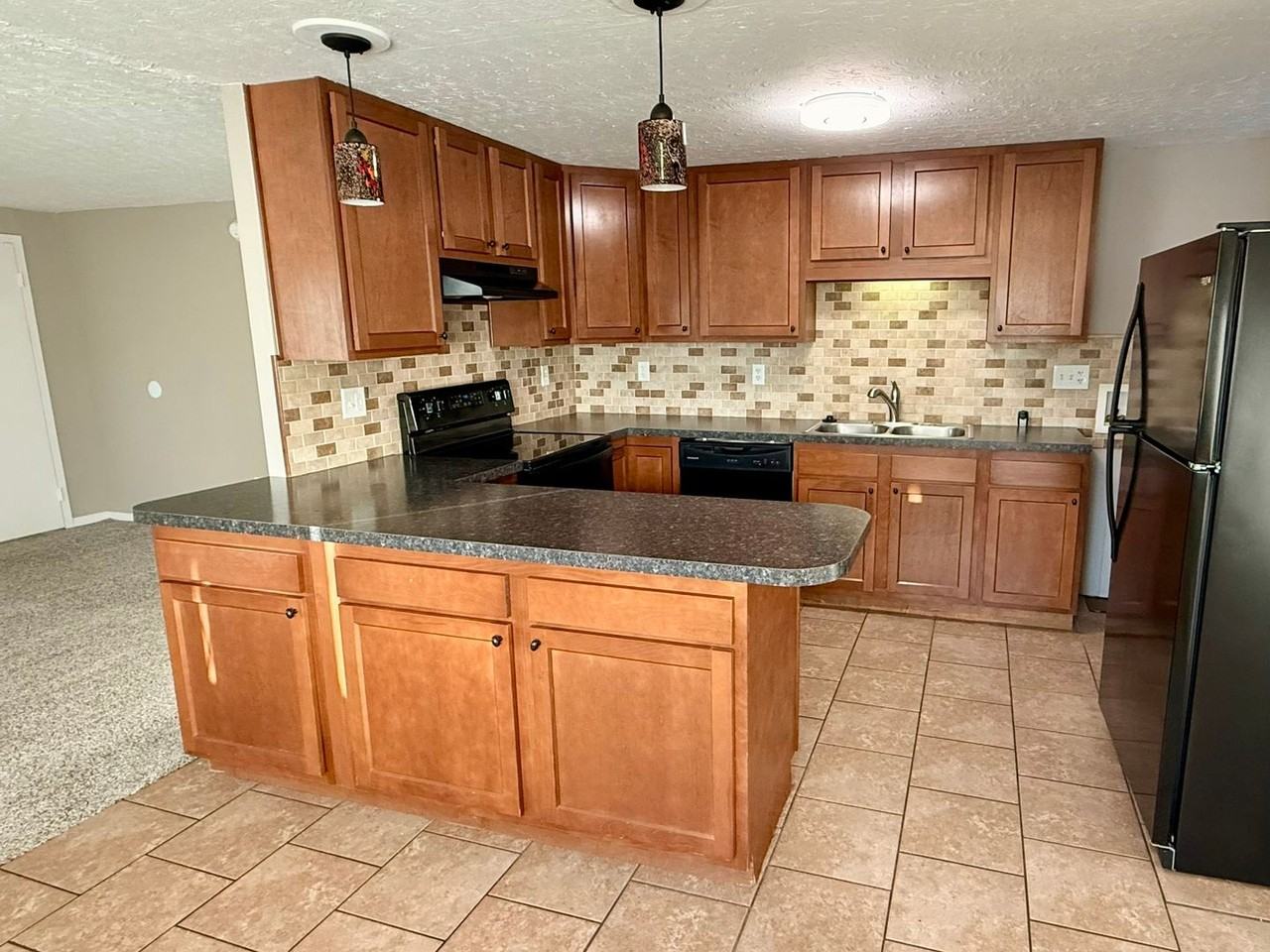 5137 Mays Ave - Photo 2 of 22