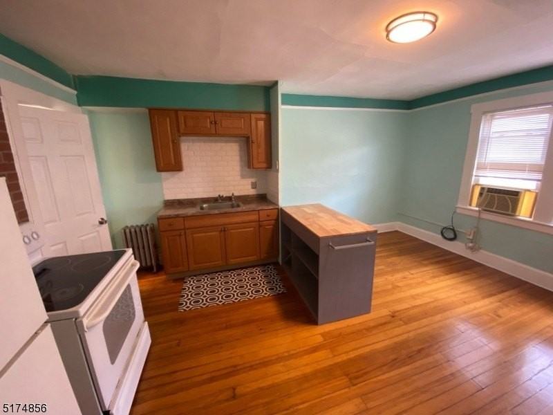 313 Hoover Ave #3 - Photo 7 of 9