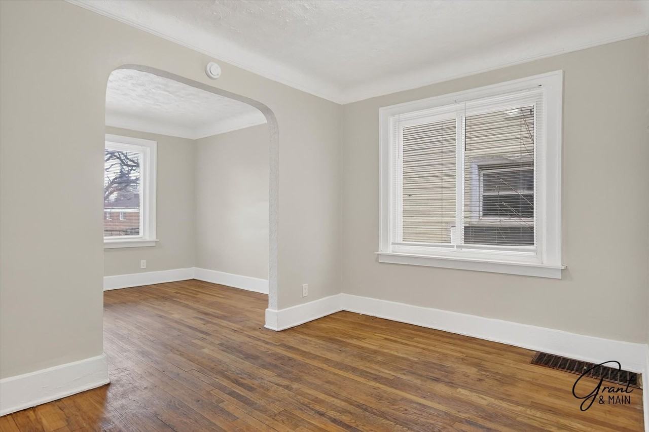 20117 Santa Rosa Dr - Photo 7 of 29