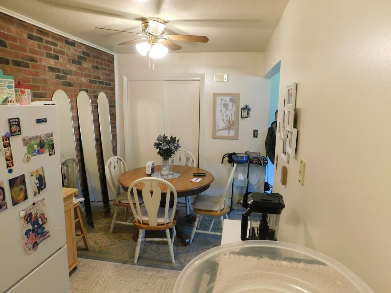 1543 W Grandview Blvd - Photo 4 of 10