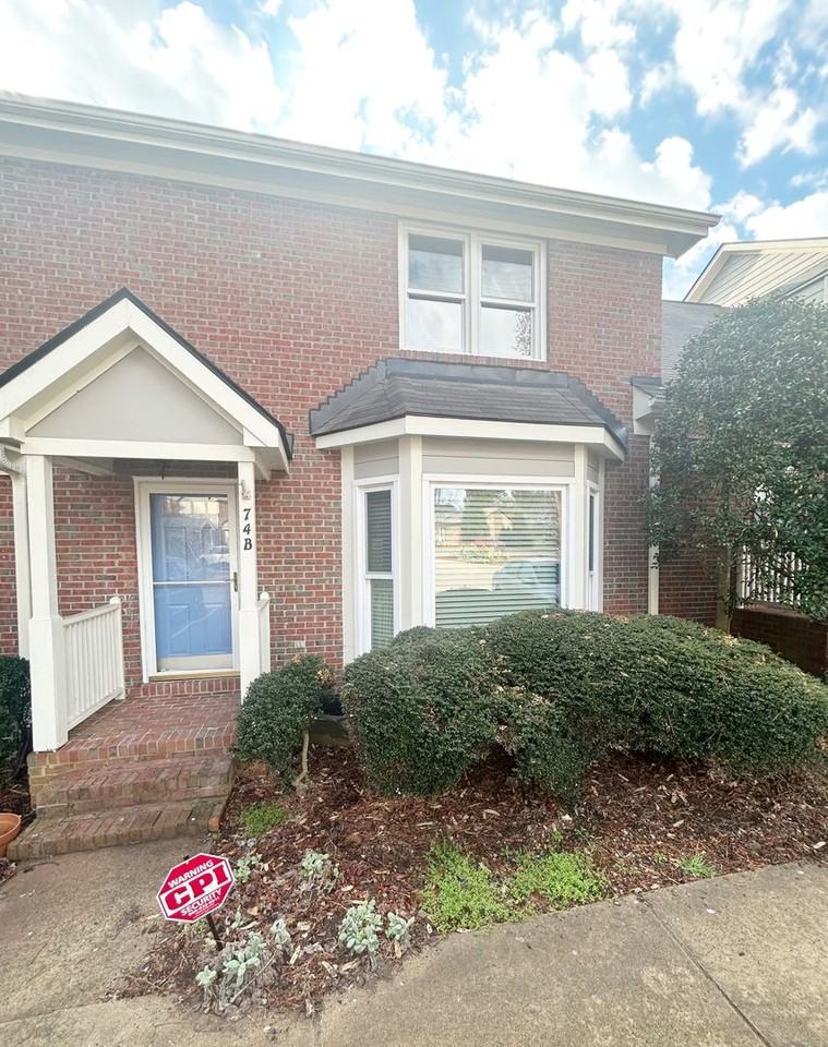 5500 Fortunes Ridge Dr #74B