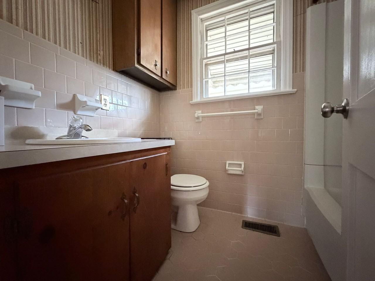 14120 Kiser Rd - Photo 7 of 15