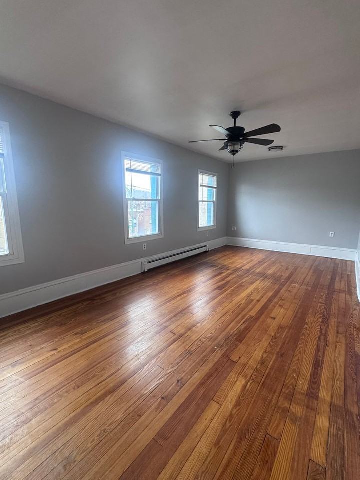 218 Delaware Ave - Photo 2 of 14