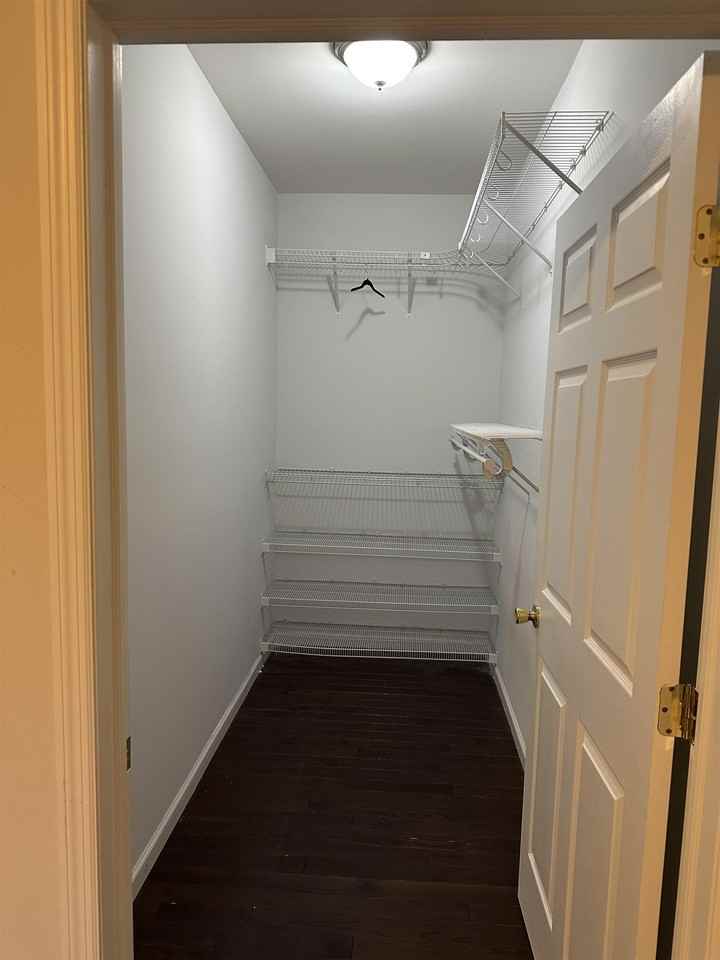 231 Avenue C #3R - Photo 4 of 9