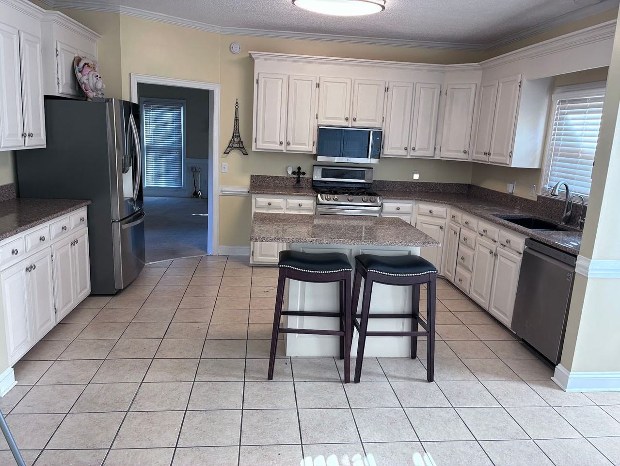 142 Cottontail Ln Se - Photo 6 of 20