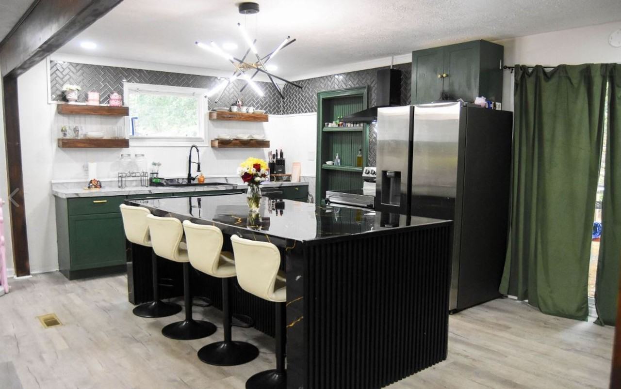 1317 Kilby Ter - Photo 3 of 9