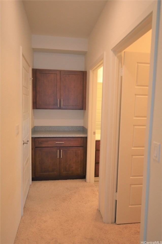 458 Manawai St Apt 501 - Photo 6 of 24