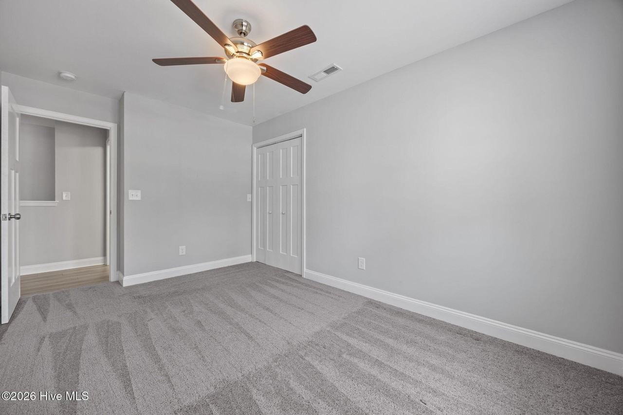 645 S Gaines St - Photo 6 of 48