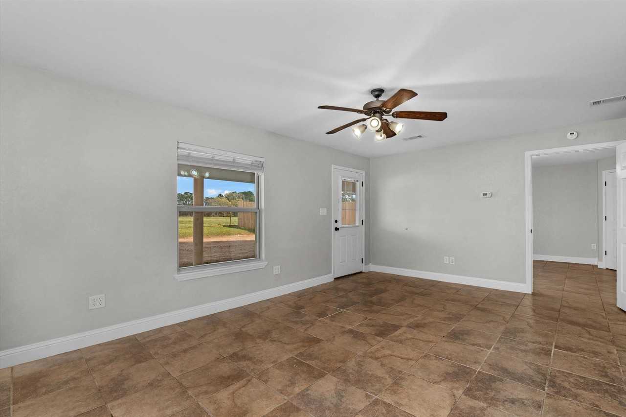 2227A Danville Rd - Photo 6 of 21