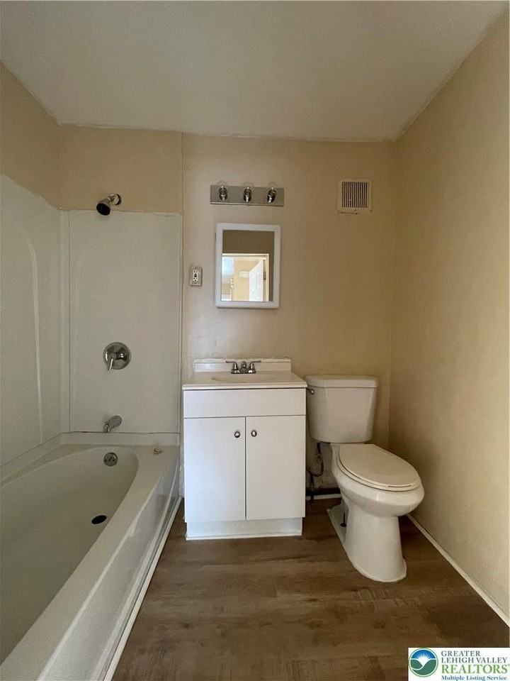 501 N Front St Apt 3b - Photo 6 of 6