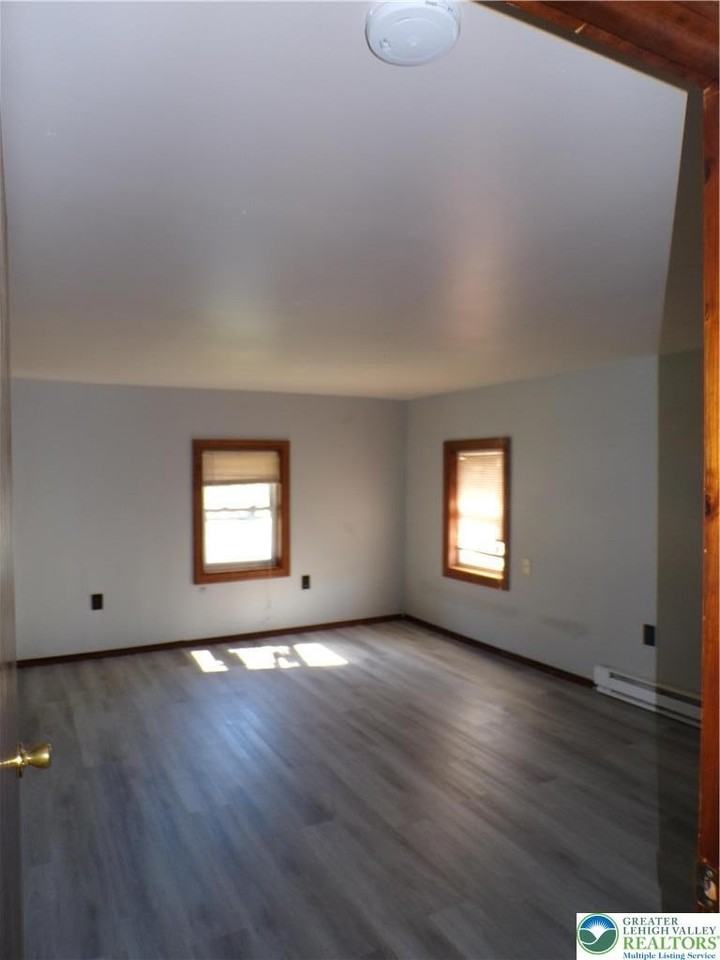 59 S Delaware Dr Unit 2 - Photo 5 of 6