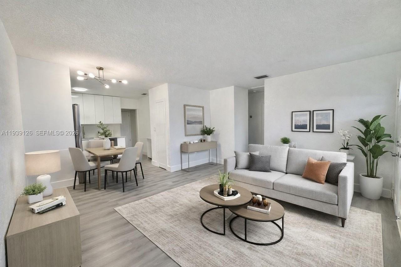 19122 Nw 36th Ave #0 - Photo 2 of 12