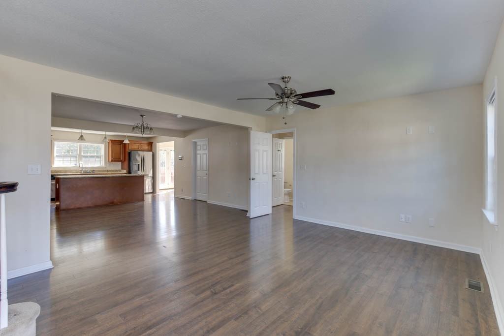 2 Alden Ave #1 - Photo 5 of 34