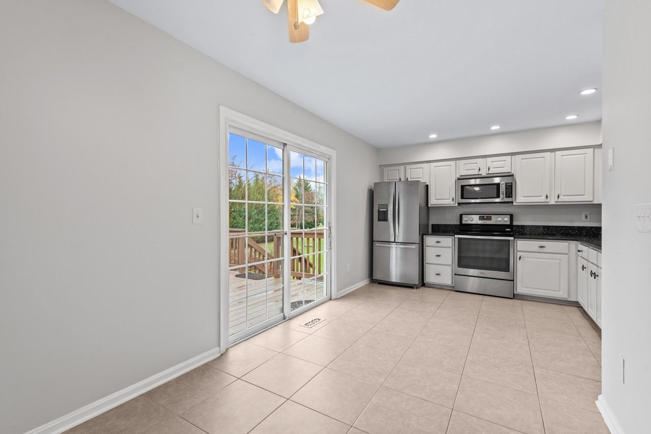 20 White Pine Ct - Photo 3 of 10