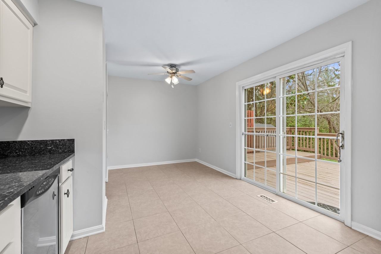 20 White Pine Ct - Photo 7 of 10