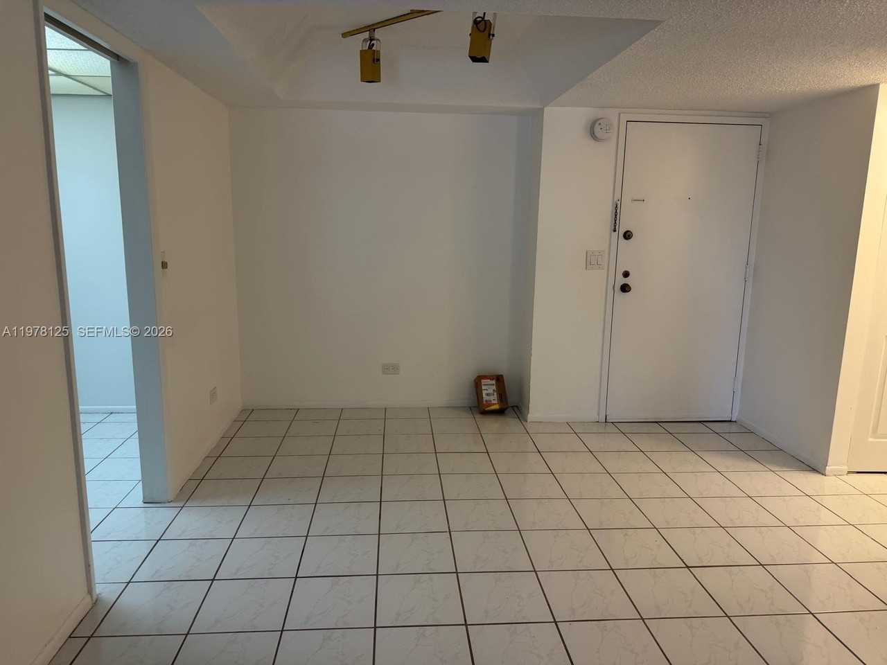 3720 Inverrary Dr #2K - Photo 5 of 15