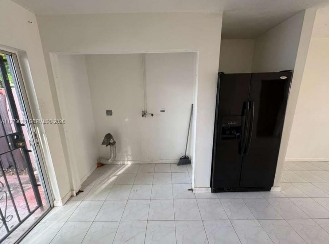 1622 Sunrise Blvd - Photo 7 of 11