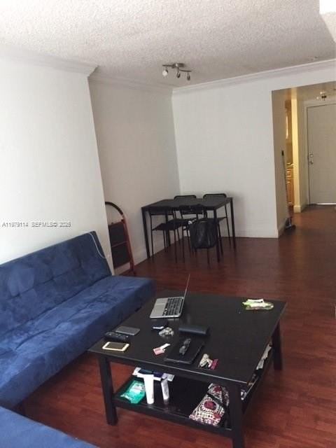 4021 Indian Creek Dr #2B - Photo 3 of 11