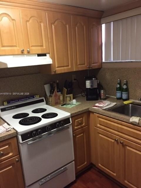 4021 Indian Creek Dr #2B - Photo 4 of 11