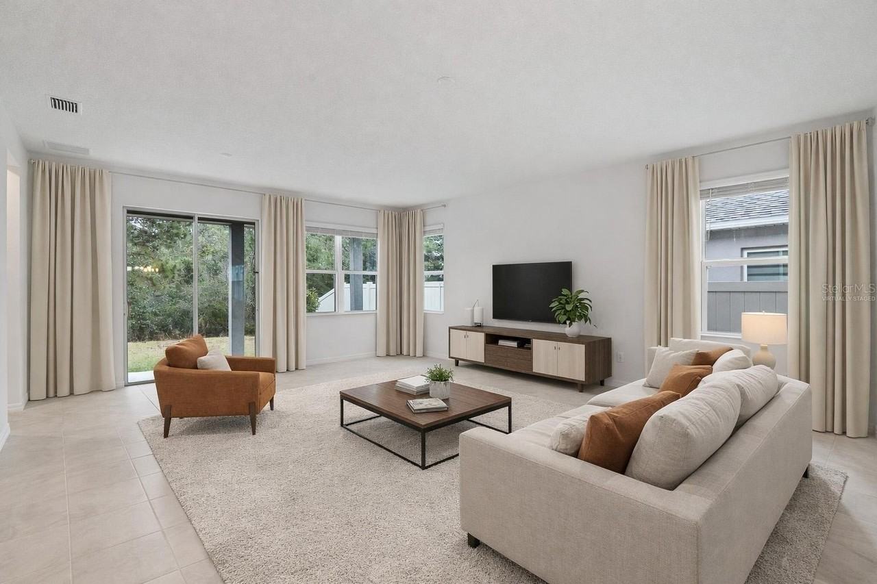 3406 Sanctuary Dr - Photo 3 of 34