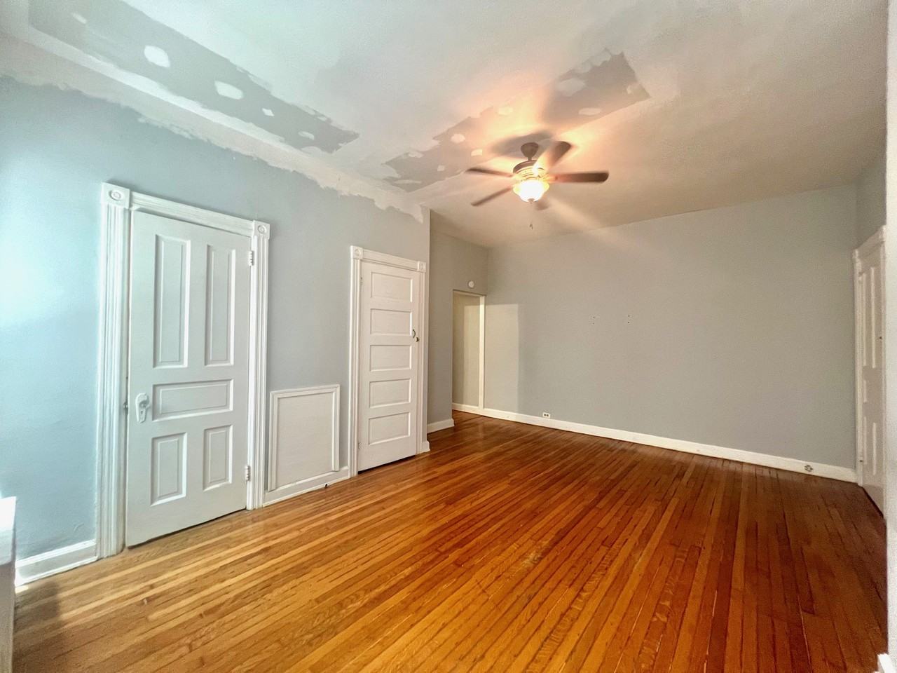 1509 N Franklin St #2 - Photo 5 of 20