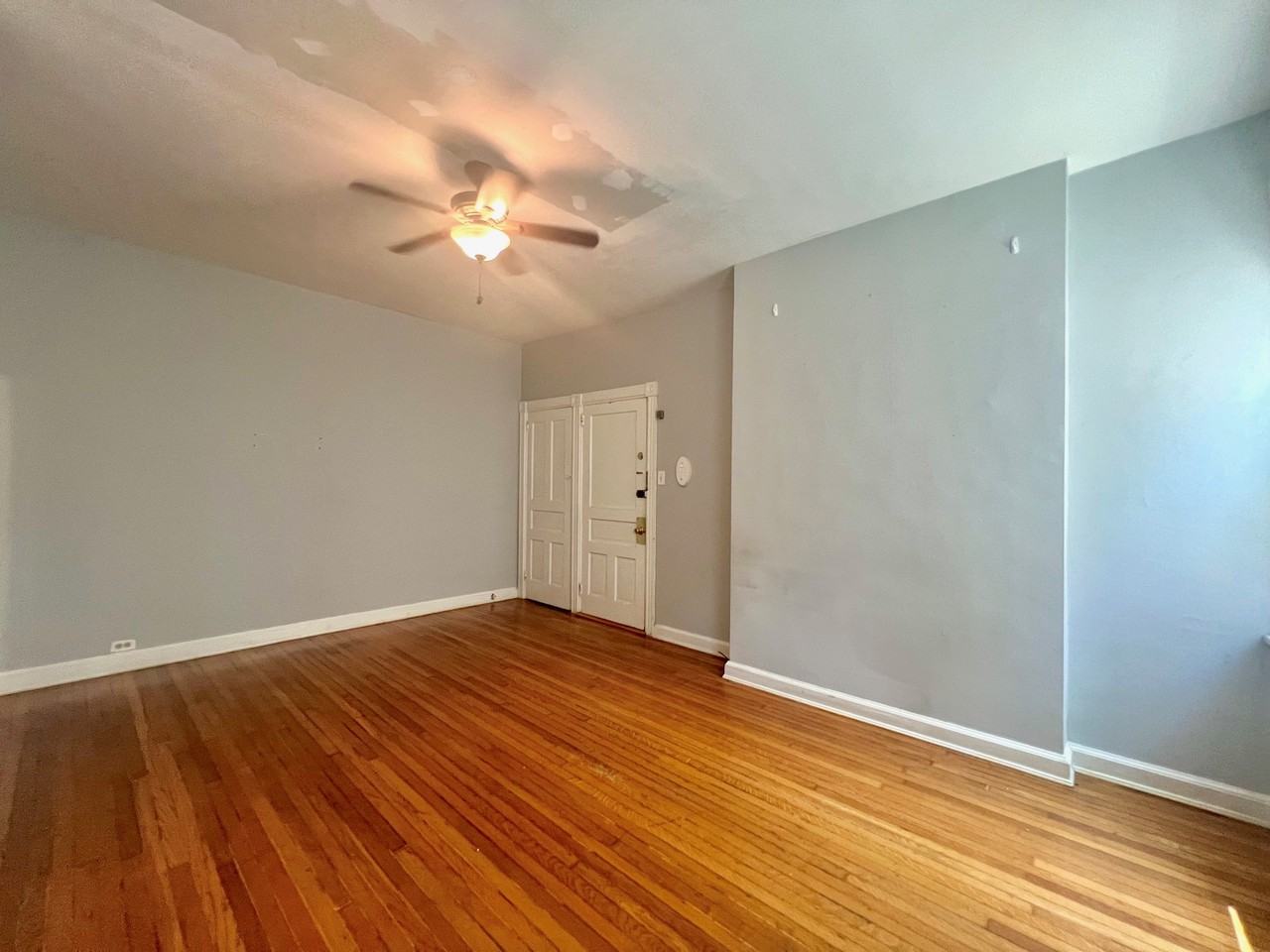 1509 N Franklin St #2 - Photo 6 of 20