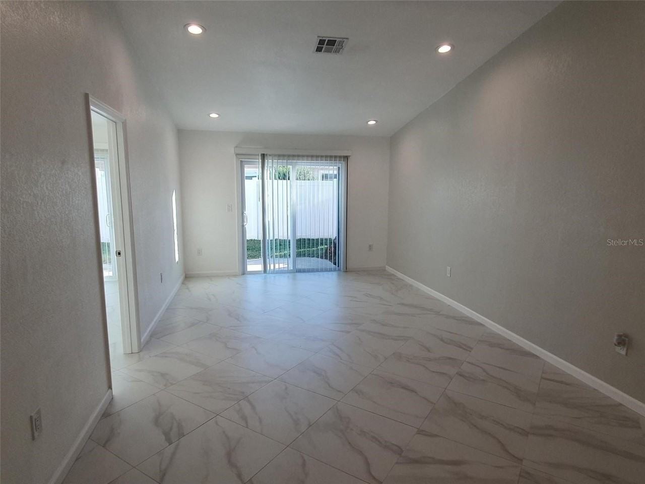 1887 Orange Boulevard Way - Photo 5 of 17