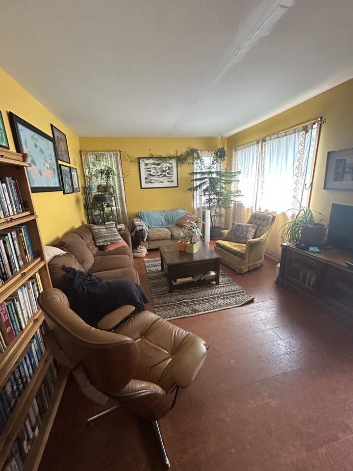 418 Blemhuber Ave #1 - Photo 4 of 5