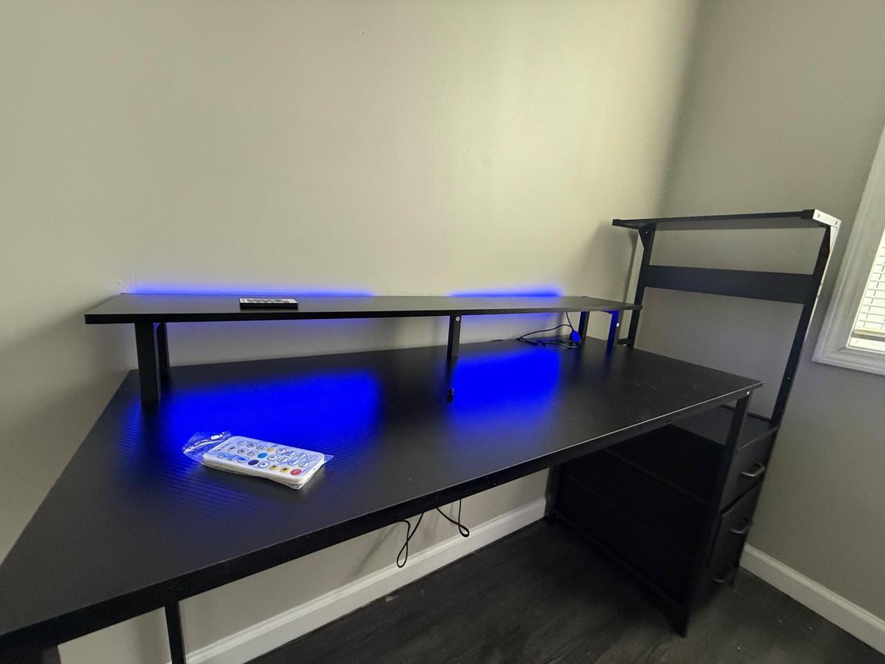 Sizemore Ave Nw - Photo 2 of 11