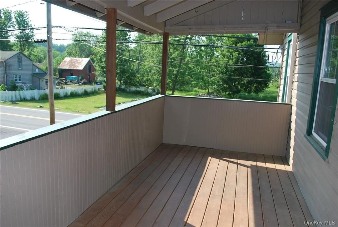 249 Pine Island Tpke Apt A - Photo 4 of 27