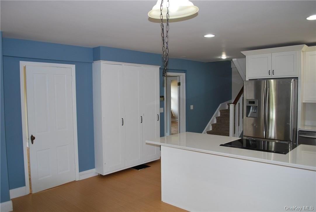 249 Pine Island Tpke Apt A - Photo 7 of 27