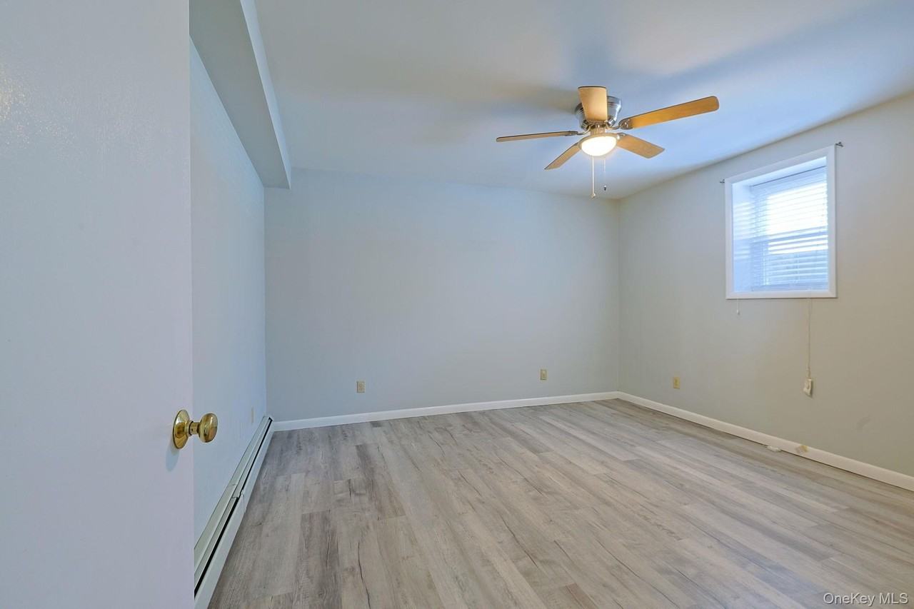 293 Sinsabaugh Rd Unit A - Photo 6 of 10