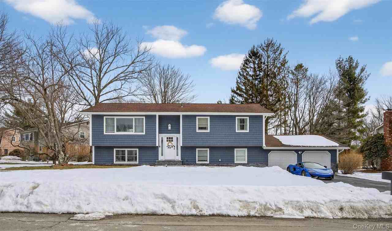 4 Millard Cir - Photo 3 of 34