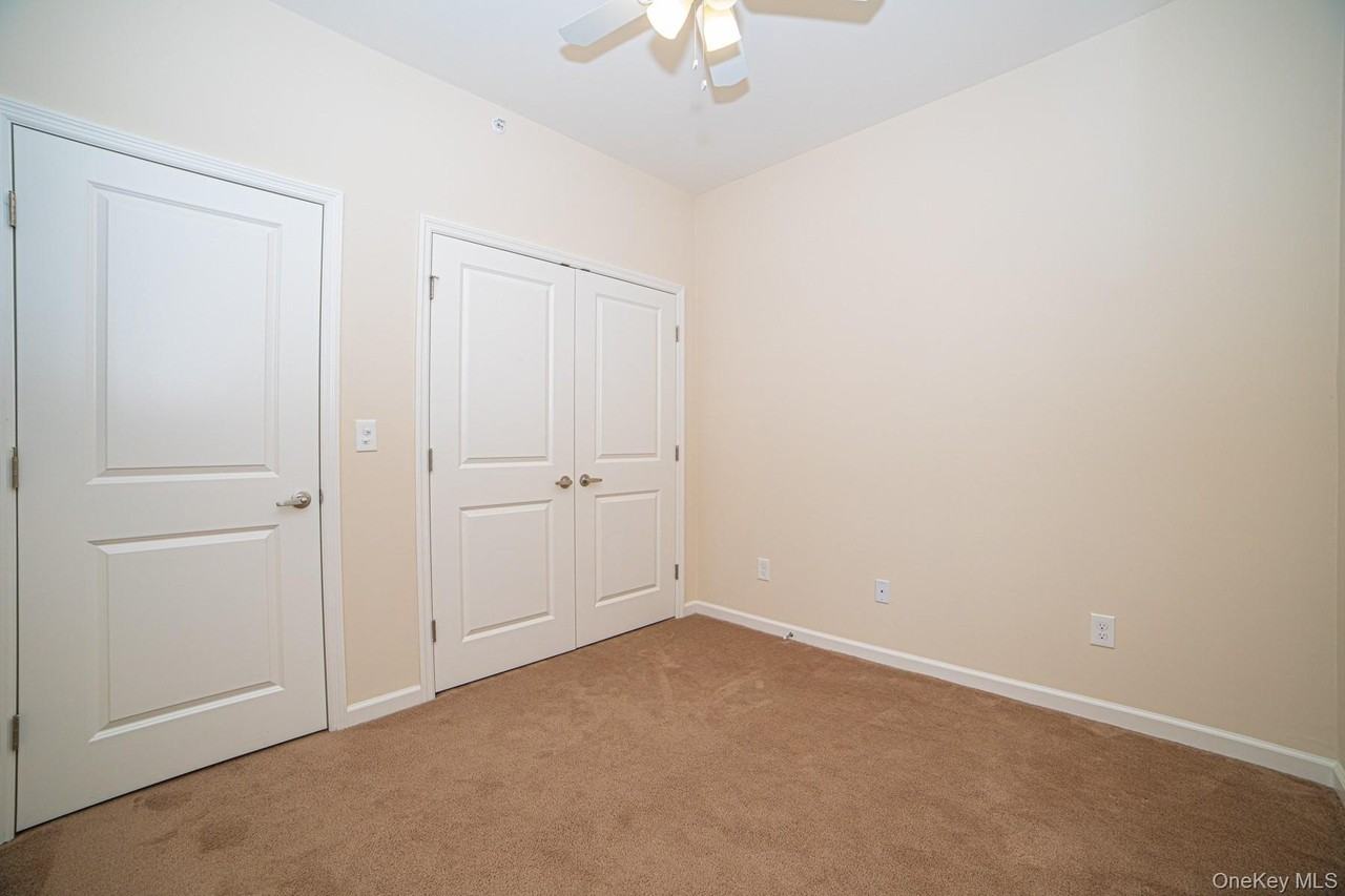 6 Sophia Ct - Photo 5 of 25