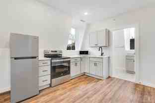 81 Market St Unit 3 - Photo 1 of 1