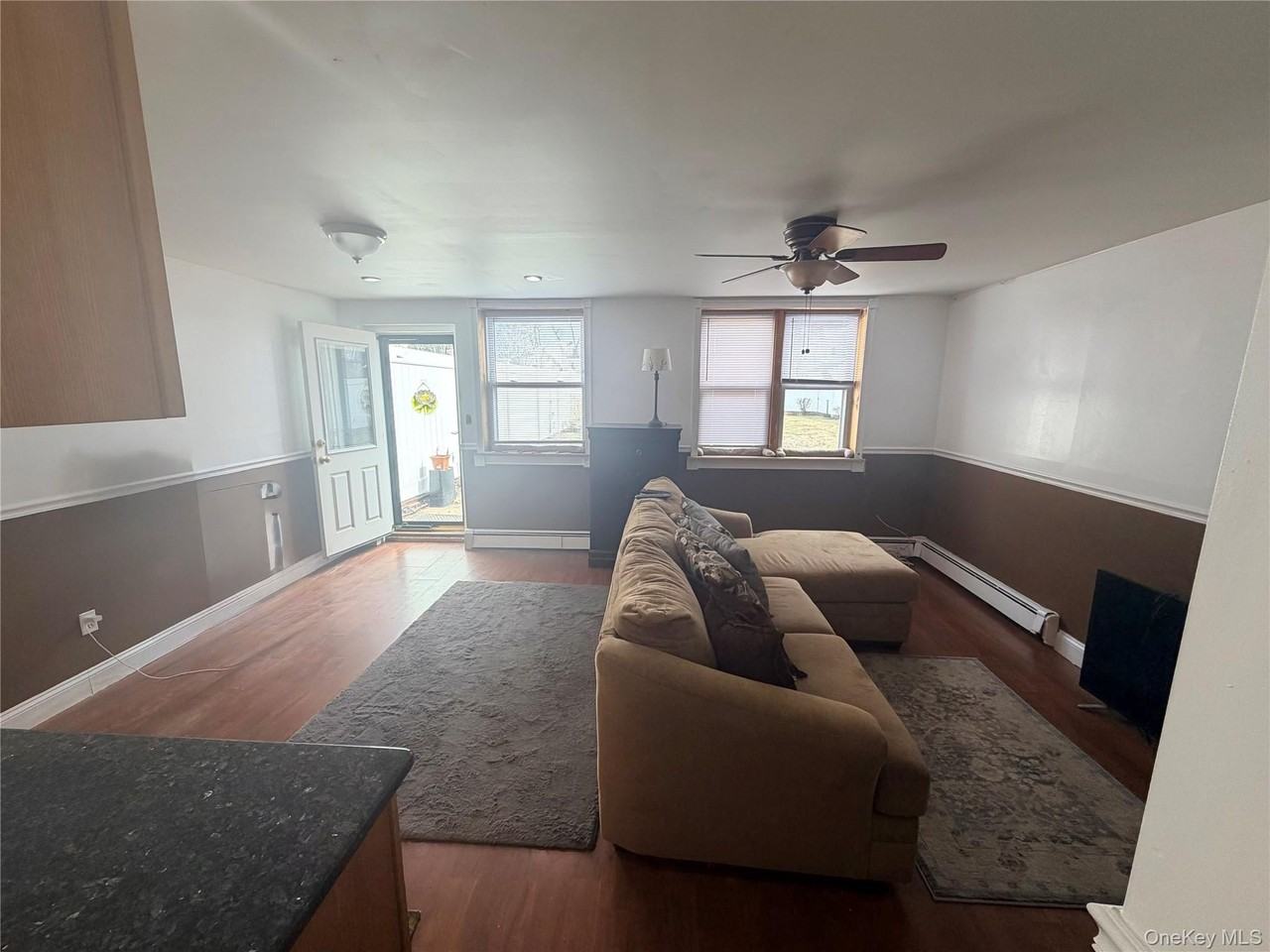 9911 216th St - Photo 4 of 8