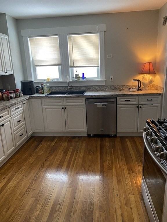 93 Jewett St Unit 2 - Photo 2 of 12