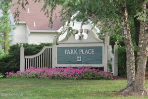 featured image of 104 Des Moines Ct