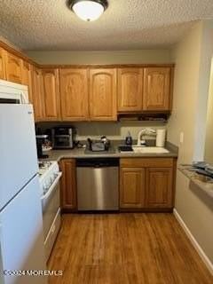 104 Des Moines Ct - Photo 3 of 13