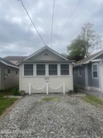 featured image of 605 Central Ave