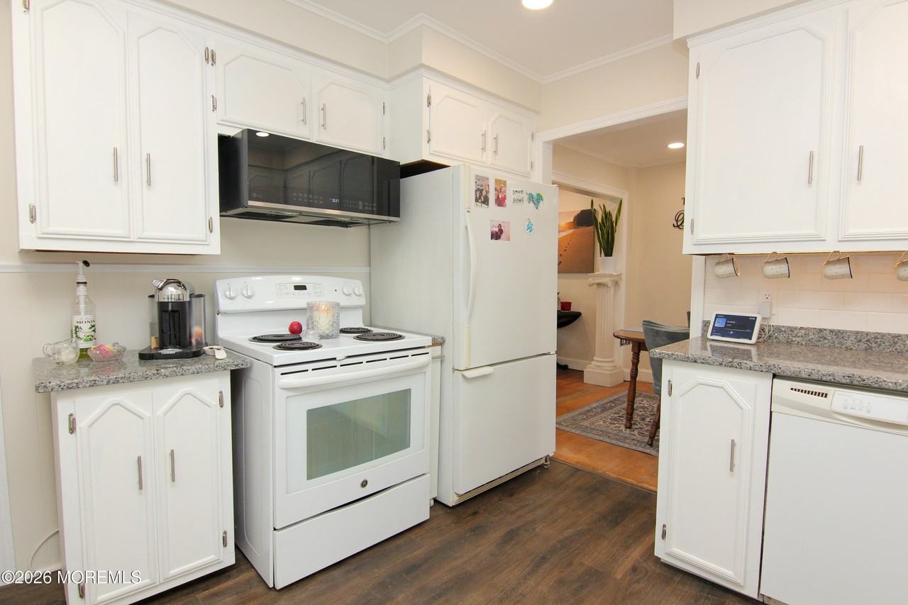 240 7th Ave Unit 1 - Photo 7 of 16