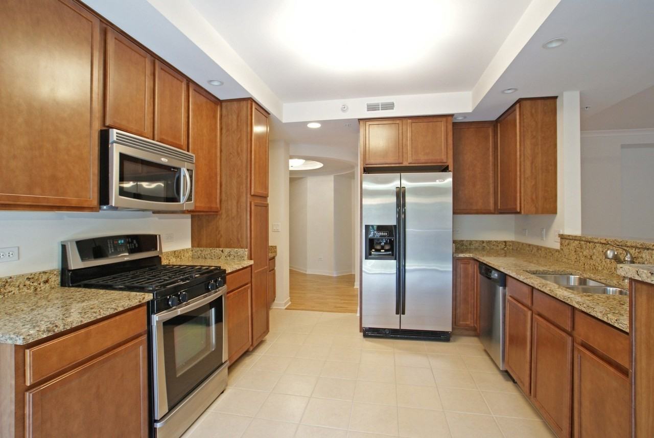 425 Benjamin Dr Apt 209 - Photo 4 of 16