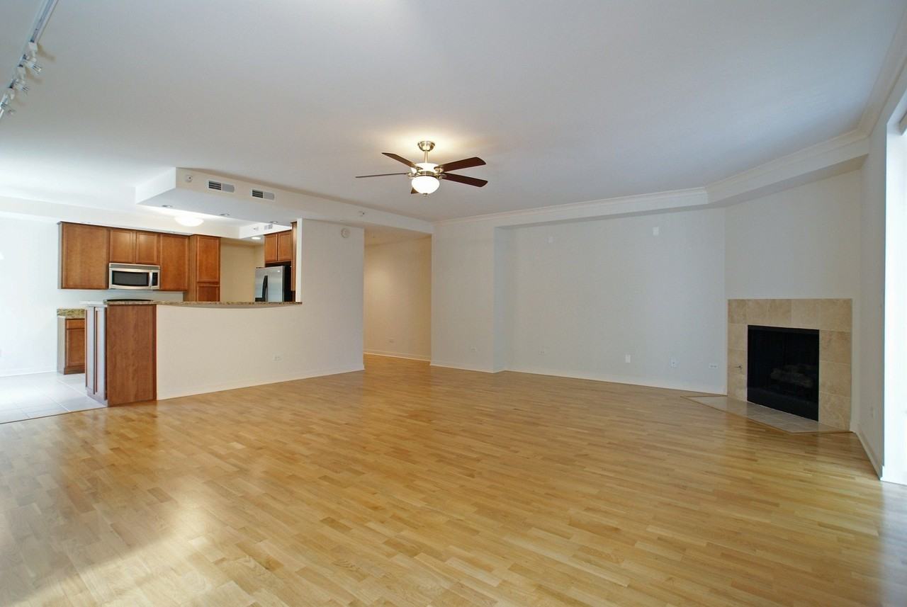 425 Benjamin Dr Apt 209 - Photo 7 of 16