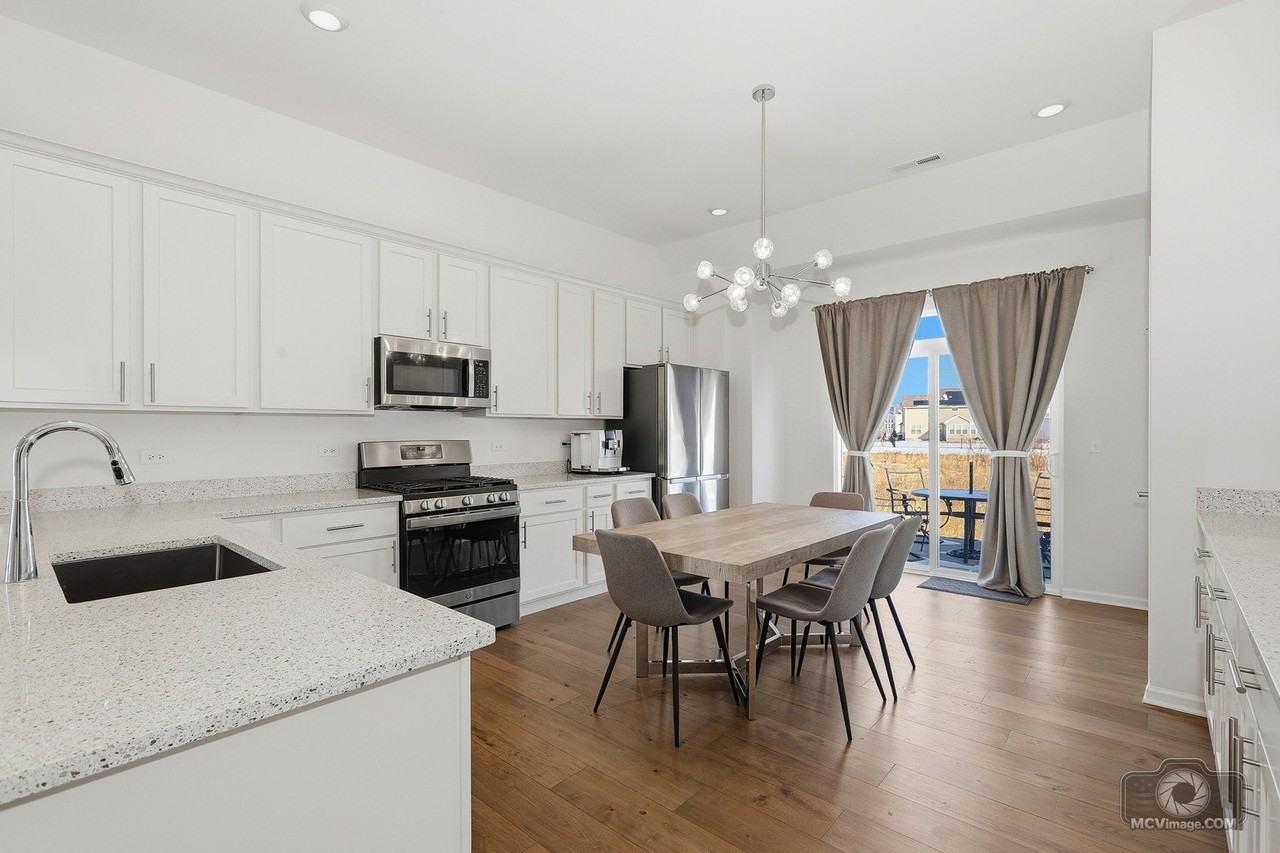 12629 S Potomac Dr Unit 24629 - Photo 5 of 25