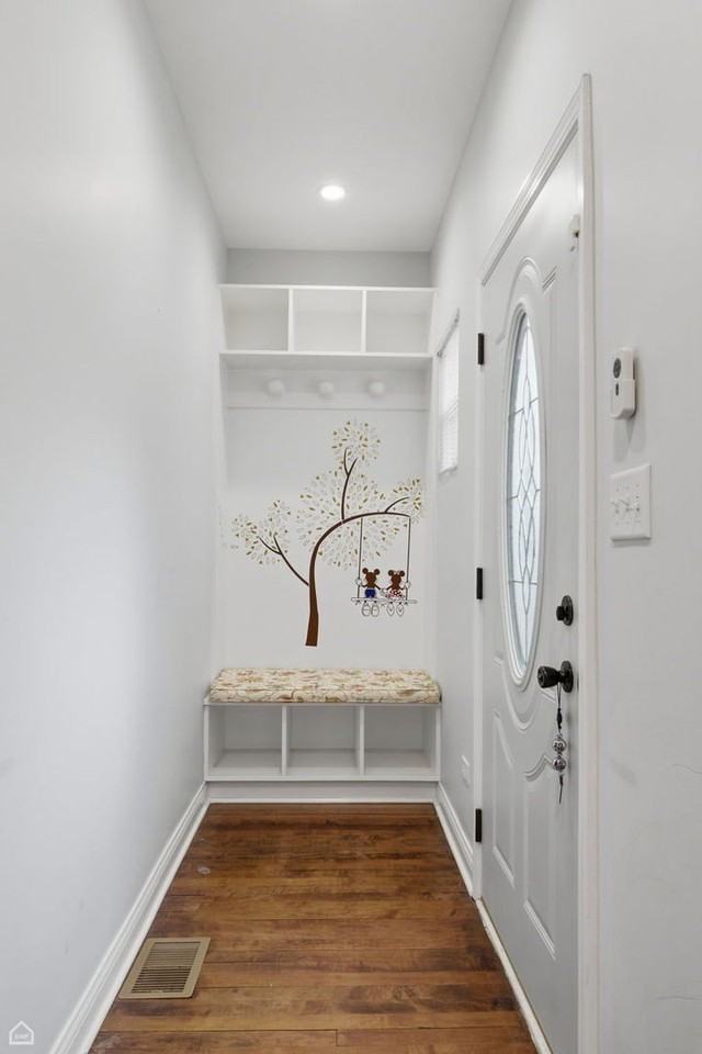 4151 W Fullerton Ave - Photo 2 of 21