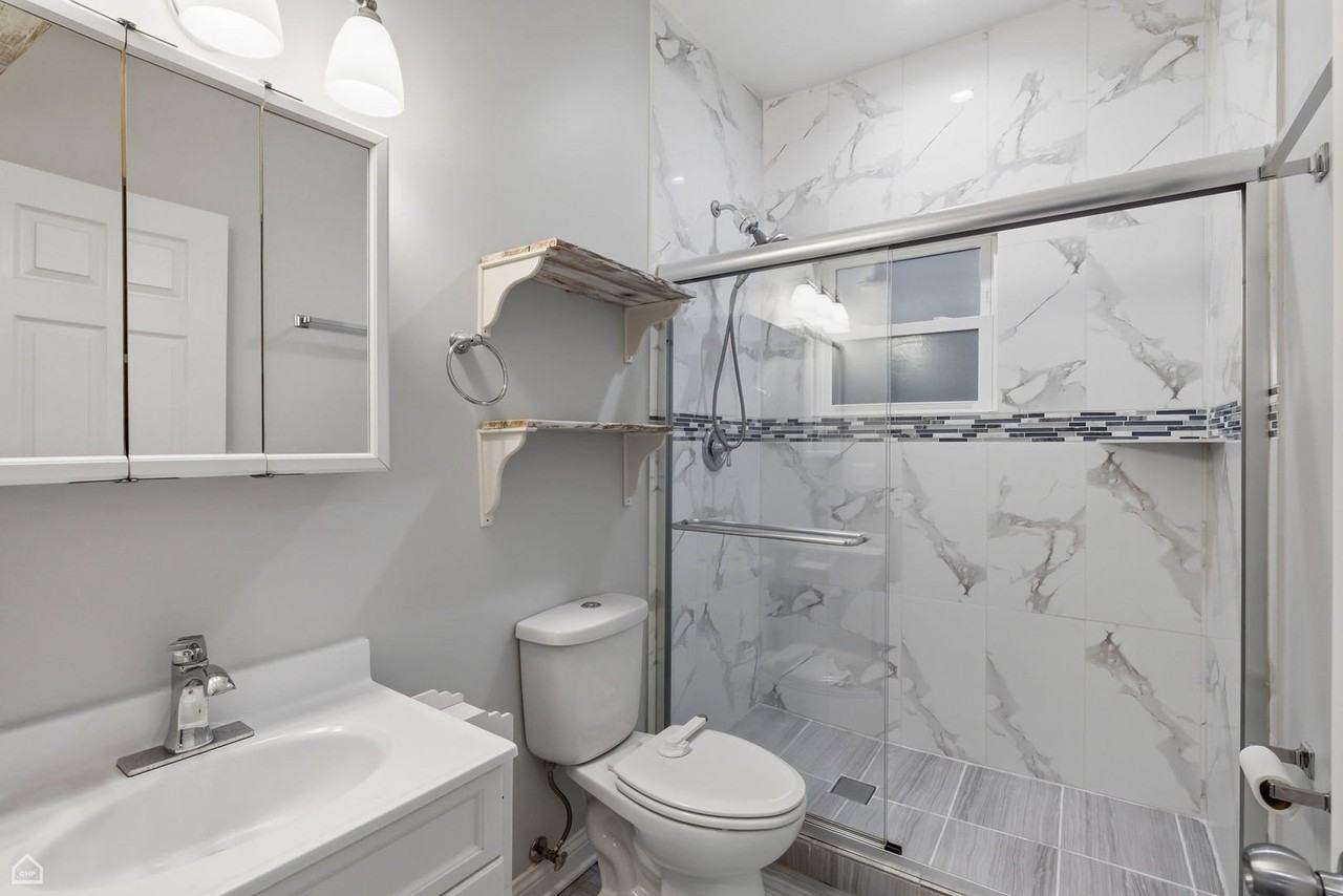 4151 W Fullerton Ave - Photo 7 of 21