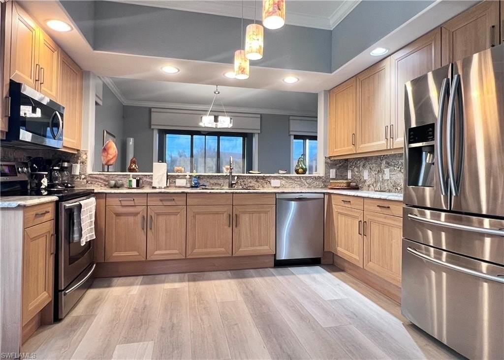 817 Regency Reserve Cir Apt 3901 #3901 - Photo 3 of 35