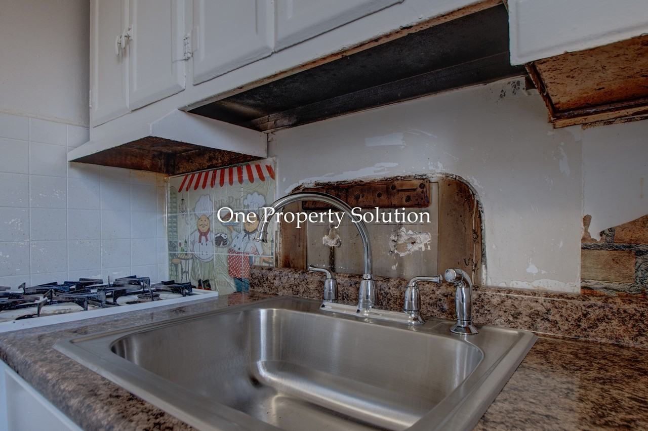 6831 Jackson Ave #3 - Photo 3 of 13